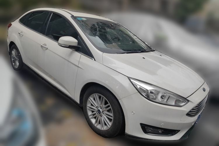 Used Ford Focus 2017 Sedan EcoBoost 180 Automatic Flagship Model Front Right 45 Deg