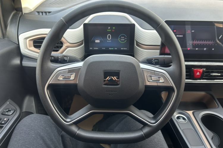 Used JAC Yiwei E10X 2024 Charming Edition 301km Lite