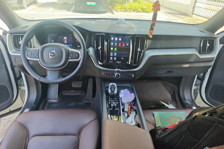 Used Volvo XC60 2023 B5 4x4 Smart Luxury Edition