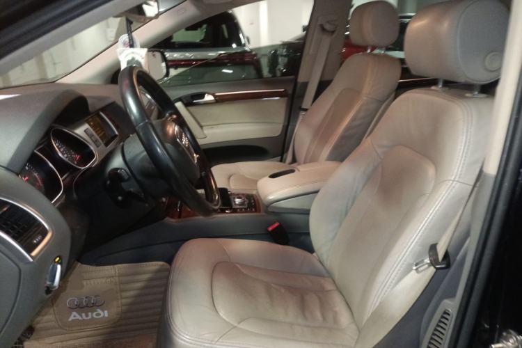 Used Audi Q7 2010 3.6 FSI quattro base version Left Front Seat