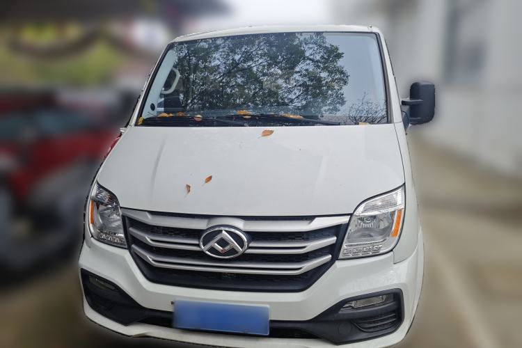Used SAIC MAXUS Xintu V80 2024 Aotong Value Edition 6AMT Short Wheelbase Ultra-Low Roof 127 Ps 5/6 Seats Front