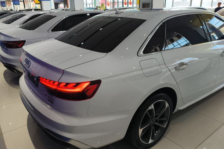 Used Audi A4L 2022 40 TFSI Fashion Dynamic Model
