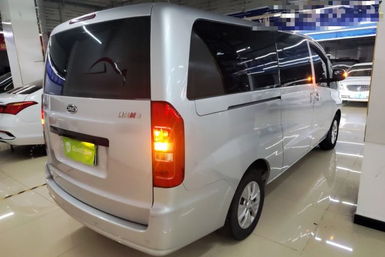 Used JAC Refine M3 2023 PLUS 1.8L 7/8-Seater Comfort Edition
