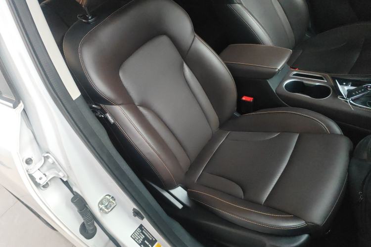 Used CHANGAN CS35PLUS 2018 1.6L Automatic Changlian Edition China V Standard
