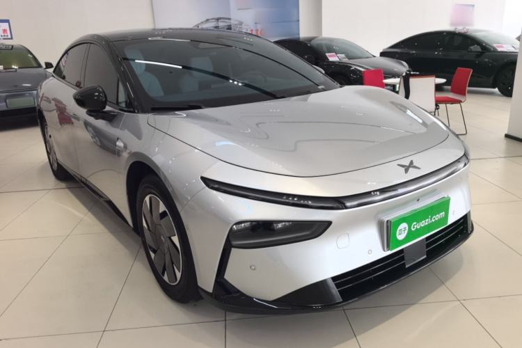 Used XPeng P7+ 2024 Long-Range Max Front Right 45 Deg