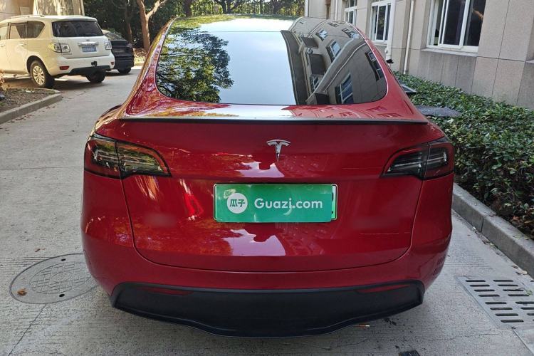 Used Tesla Model Y 2023 High-Performance All-Wheel-Drive Version