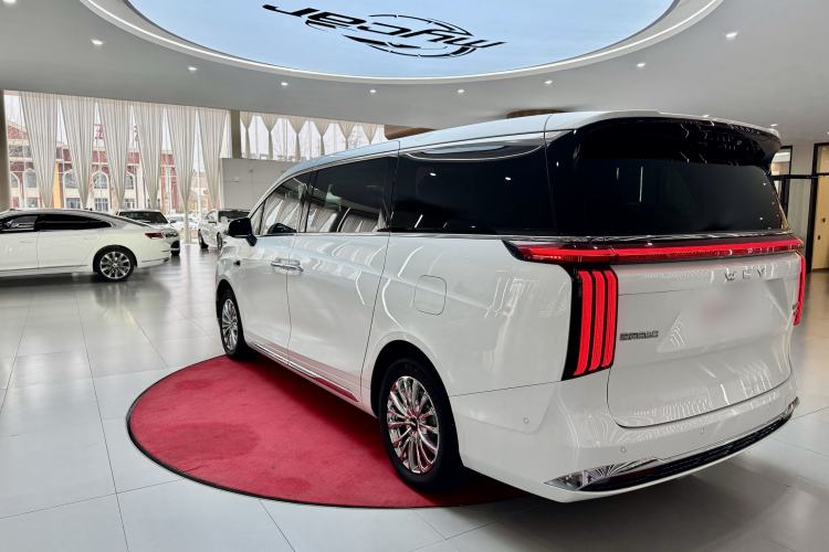 Used Wey Gaoshan 2025 Four-Wheel Drive Alpine 8 Exterior 4