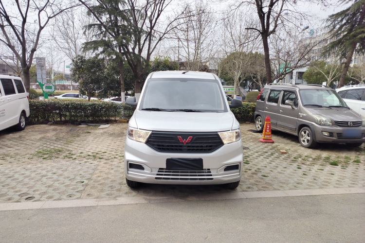 Used Wuling Hongguang V 2022 1.5L Jingqu Edition Electric-Assist LAR