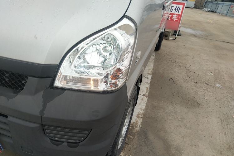 Used Wuling Rongguang Small Truck 2023 1.5L Single-Row LAR