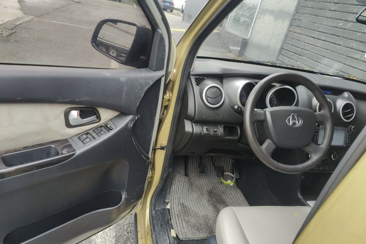 Used CHANGAN KAICHENG Ounuo S 2015 1.5L Jin Ouno Standard Model
