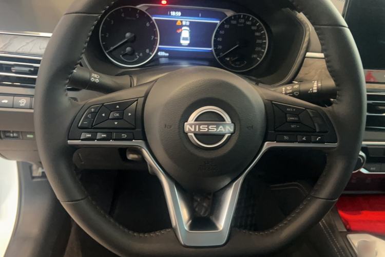 Used Nissan Teana 2024 2.0L XE Genuine Edition