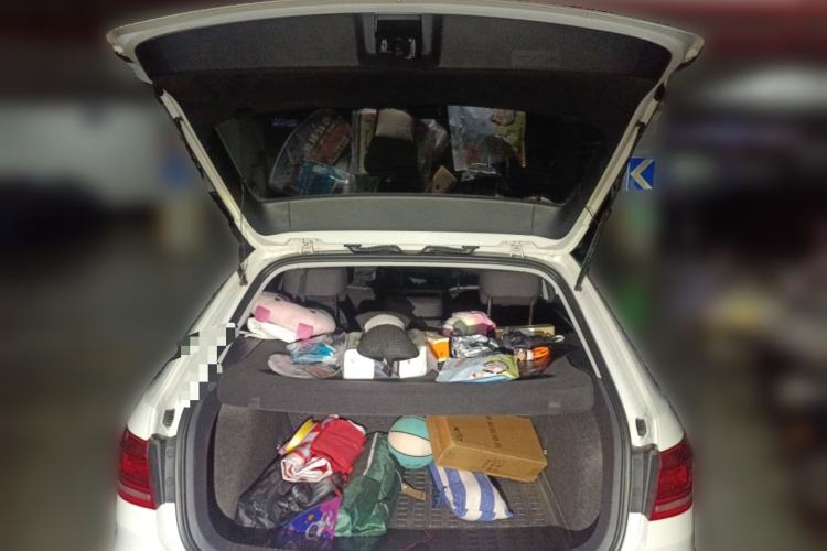 Used Volkswagen Gran Lavida 2013 1.6L Automatic Fashion Model