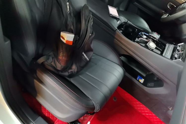 Used JETOUR Dashing 2025 1.5T DCT Luxury Edition
