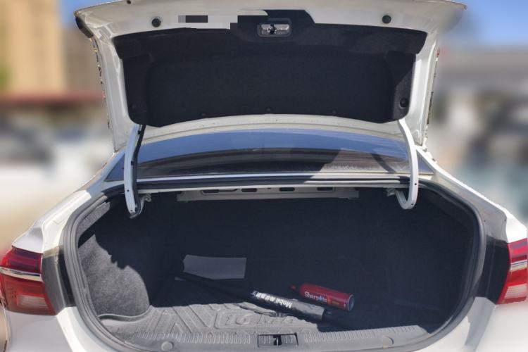 Used Roewe i6 2018 20T Automatic Flagship Edition
