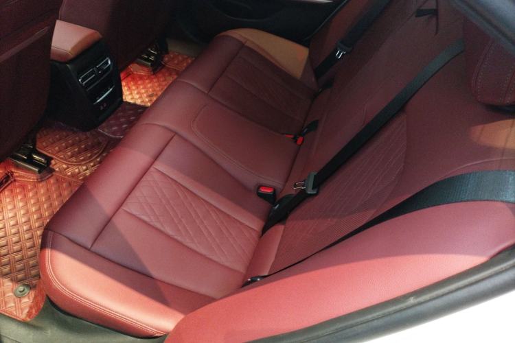 Used BMW 3 Series 2024 325i M Sport Package
