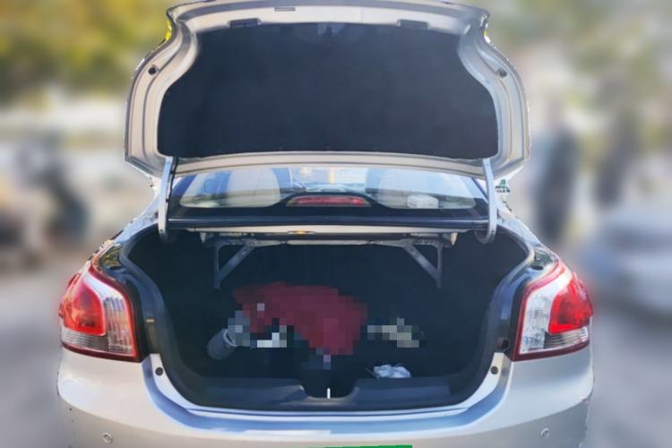 Used Baojun 630 2014 1.5L automatic comfort version
