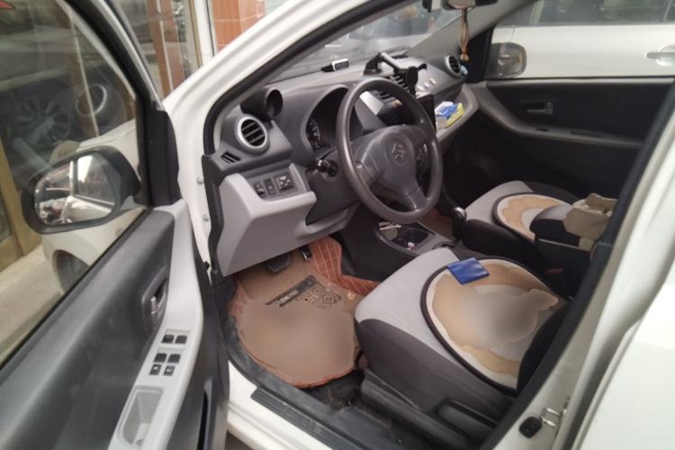 Used Suzuki Alto 2016 1.0L Automatic Deluxe Xuan Dong Edition Driver Seat