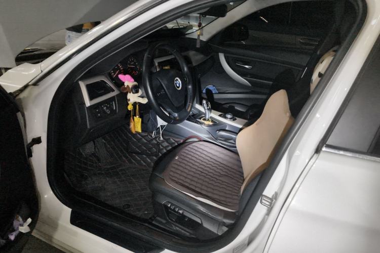 Used BMW 3 Series 2015 320Li Fashion Model
