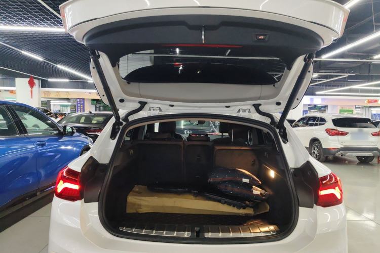 Used BMW X2 2022 sDrive25i M Sport Package Trunk