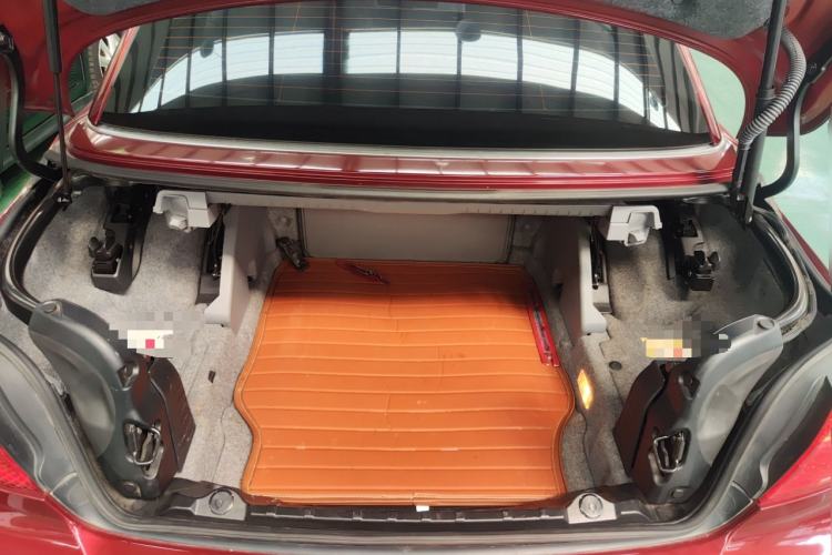 Used BMW 3 Series 2011 325i Convertible Coupe Trunk