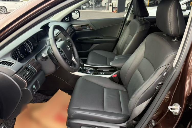 Used Honda Accord 2016 2.4L Prestige Edition
