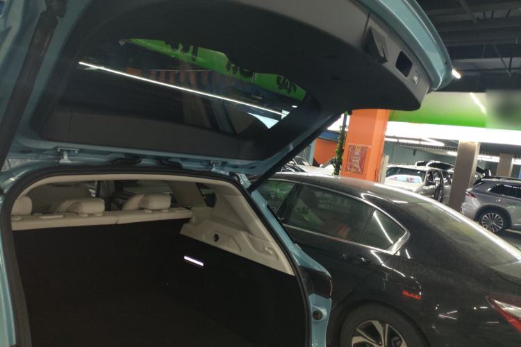 Used VOYAH FREE 2021 Four-Wheel Drive Extended-Range First Edition Commemorative Edition Exclusive Luxury Package
