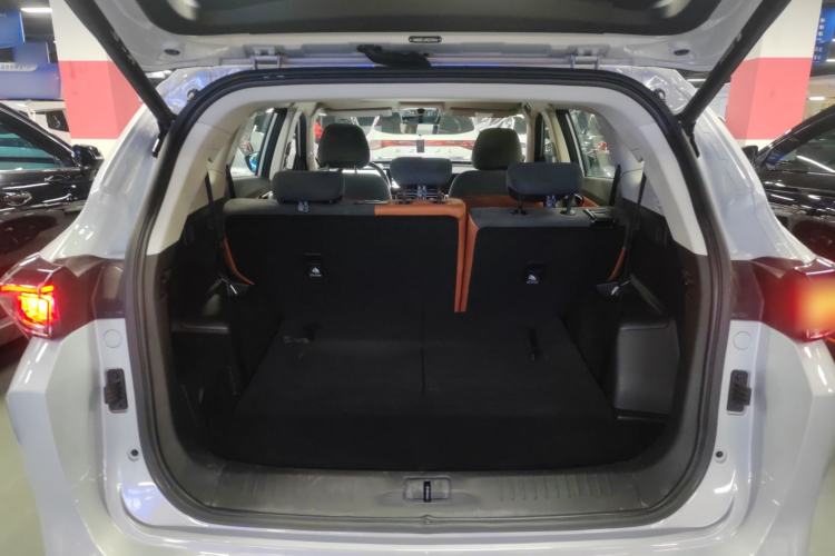 Used JETOUR Shanhai Shanhai L7 2024 1.5T 120km ULTRA 7-Seater
