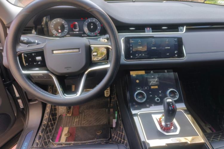 Used Land Rover Range Evoque 2023 Aurora L 249 PS Collins Antique Bronze Special Edition Center Console