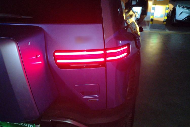 Used Formula Leopard Titanium 3 2025 501 km Four-Wheel Drive Drone Edition
