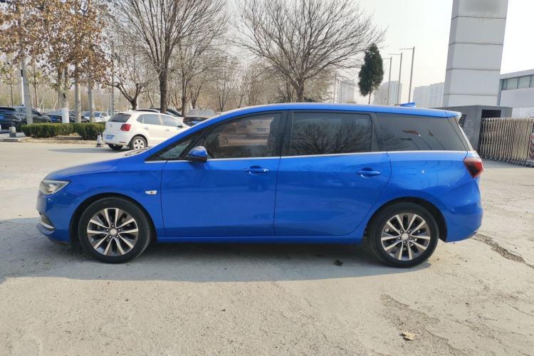 Used Buick GL6 2018 18T 6-Seater Prestige Model
