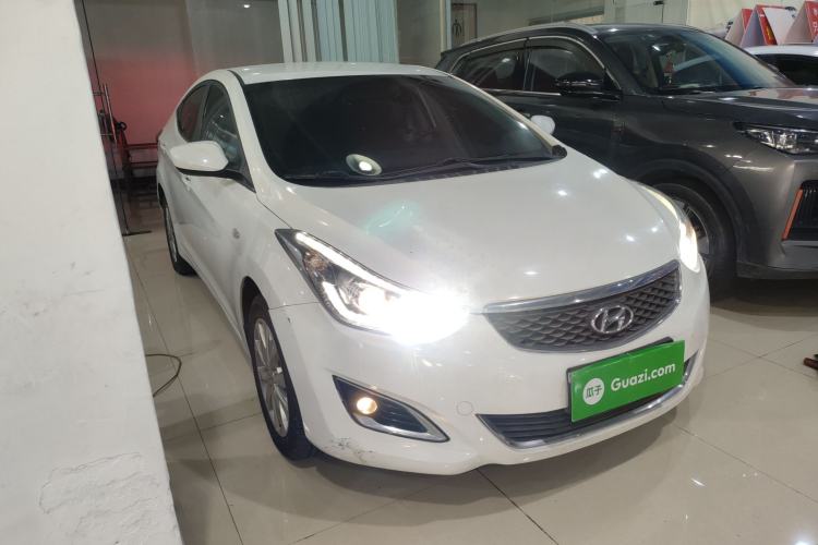 Used Hyundai Elantra (5th Generation / Langdong) 2016 1.6L Automatic Smart Version
