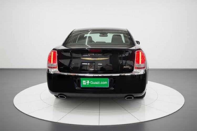 Used Chrysler 300C 2013 3.6L Luxury Edition