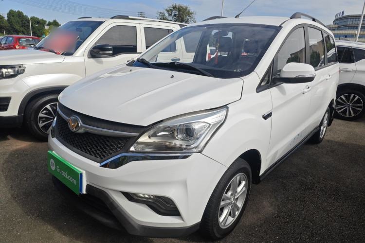 Used HYOSOW H3 2015 1.5L manual Comfort trim level