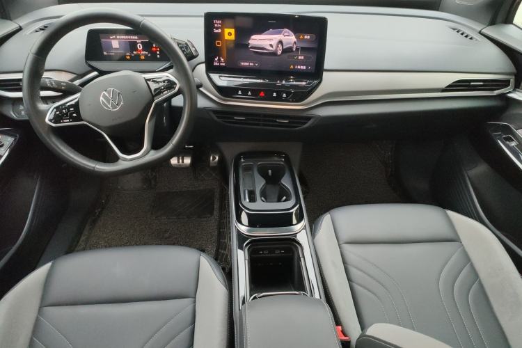 Used Volkswagen ID.4 CROZZ 2021 Long-Range PRO Two-Wheel Drive Version