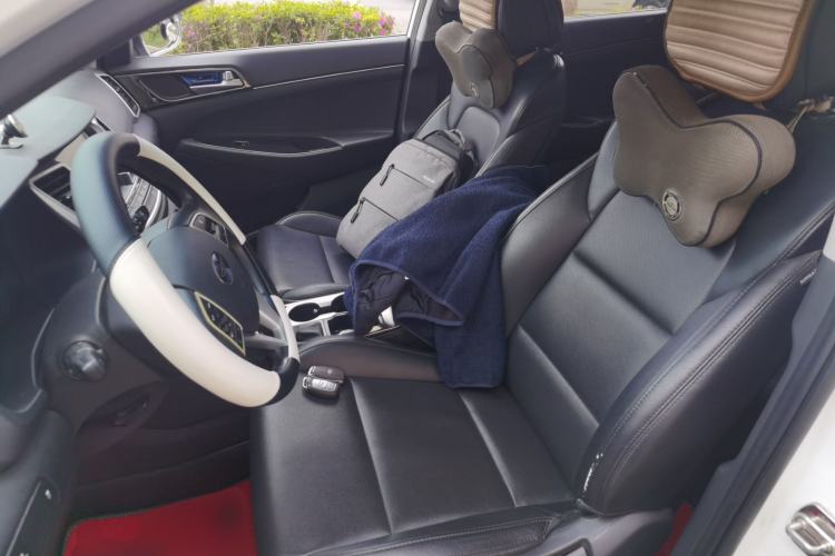 Used Hyundai Tucson 2015 1.6T Dual-Clutch Two-Wheel-Drive Smart Model Left Front Seat