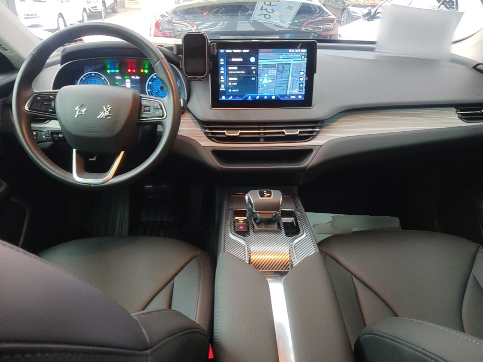 Hongqi E-QM5 2023 620km PLUS — снимка 18