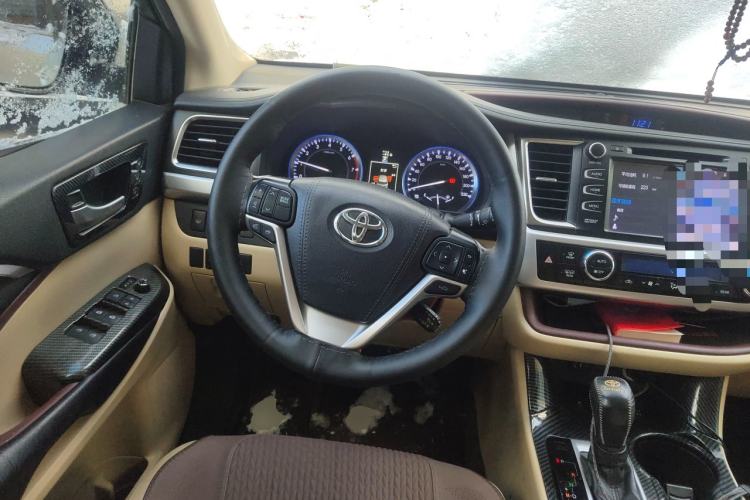 Used Toyota Highlander 2017 2.0T Four-Wheel Drive Ultimate Edition 7 Seats
