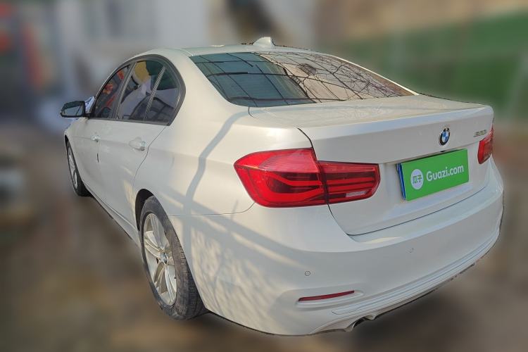 Used BMW 3 Series 2016 320i Fashion Model
