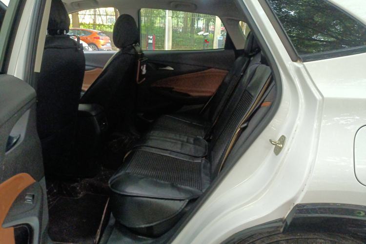 Used Buick Encore 2020 20T CVT Luxury Edition Left Rear Seat