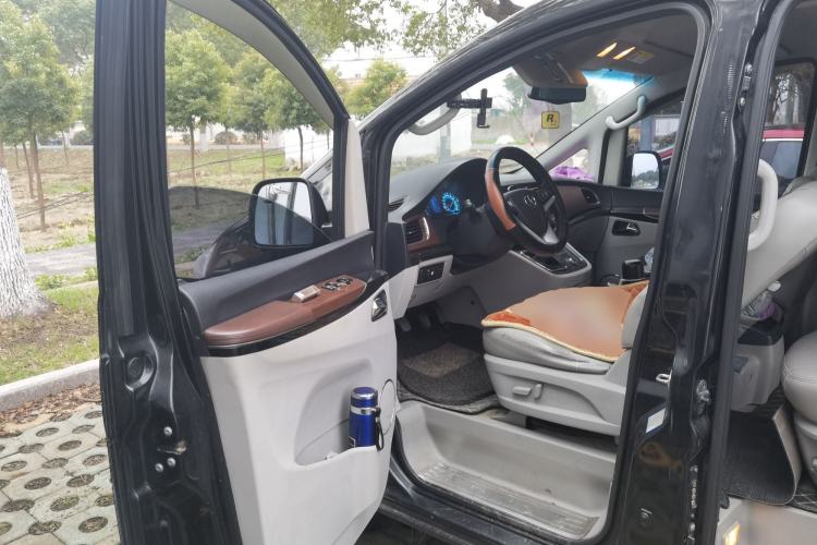 Used JAC Group Refine M5 2016 1.9T Diesel Manual Business Edition