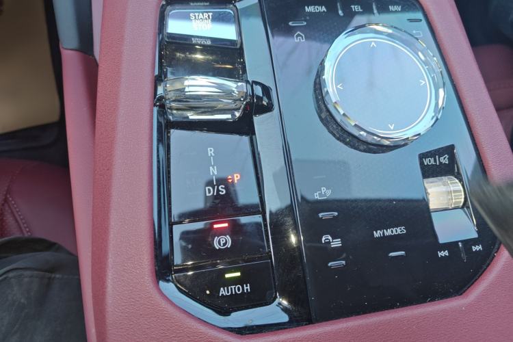 Used BMW 5 Series 2024 530Li Luxury Package Premium Edition
