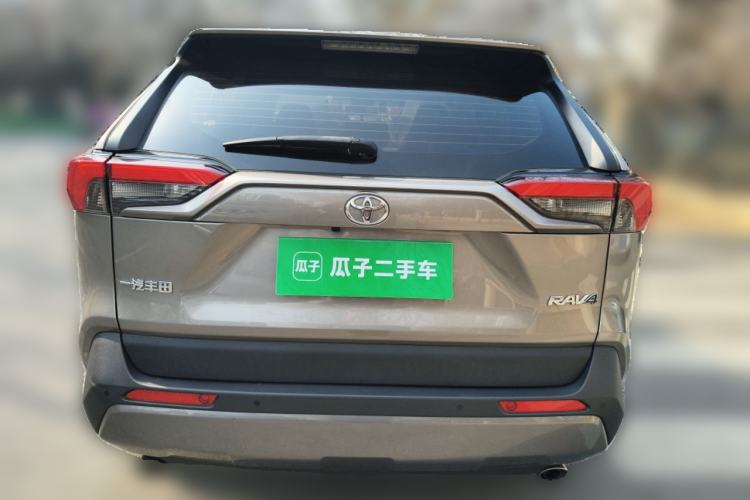 Used Toyota RAV4 2022 2.0L CVT Two-Wheel Drive Fashion Plus Edition