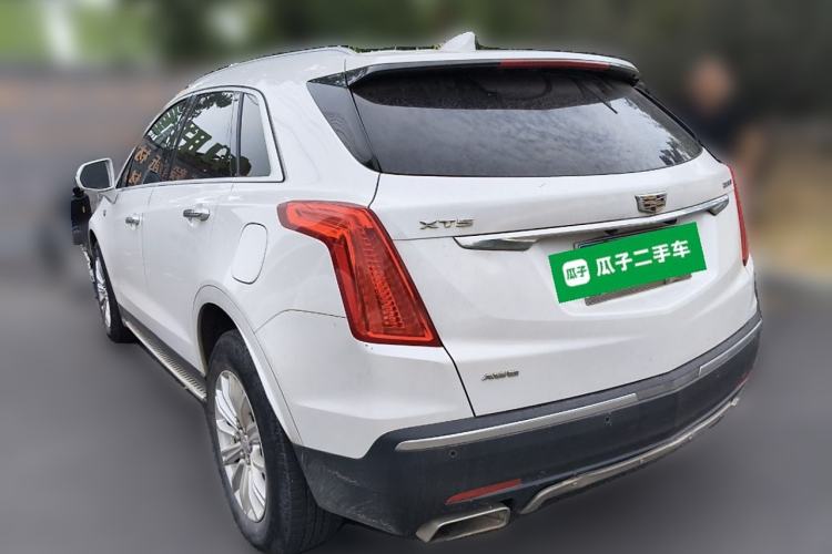 Used Cadillac XT5 2017 Anniversary Edition 28T Four-Wheel Drive Tech Model Rear Left 45 Deg