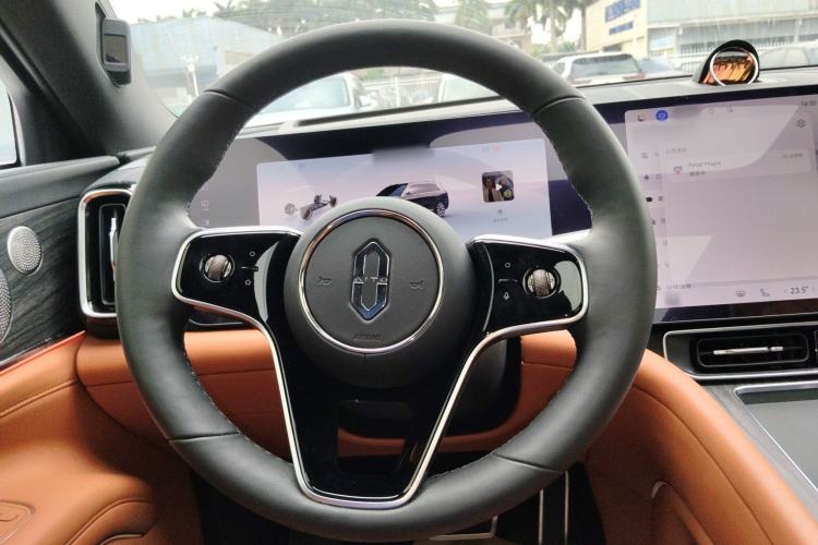 Used Hima AITO M9 2024 All-Electric Ultra Version 100 kWh 6-Seater Model Steering Wheel