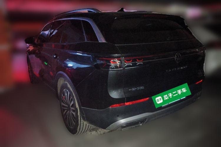 Used Volkswagen Tavendor 2024 330TSI Luxury Touring - All-Inclusive Edition Rear Left 45 Deg