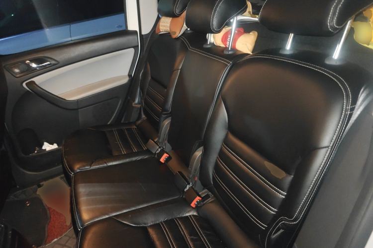 Used Skoda Yeti 2016 1.4TSI DSG Advanced Edition Left Rear Seat