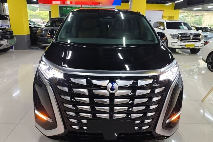 Used Denza D9 2022 DM-i 970 Four-Wheel Drive Prestige Model