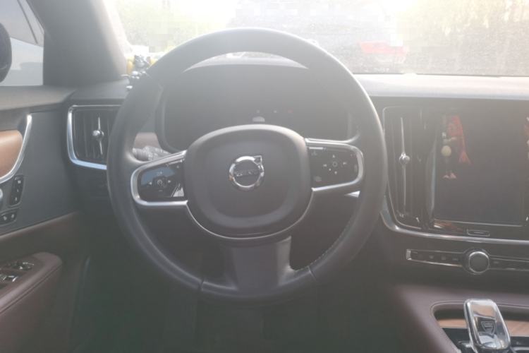 Used Volvo S90 2021 B5 Zhiyi Luxury Edition Steering Wheel