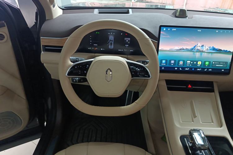 Used Hima AITO M7 2024 1.5T Rear-Drive Plus Version 5 Seats Steering Wheel