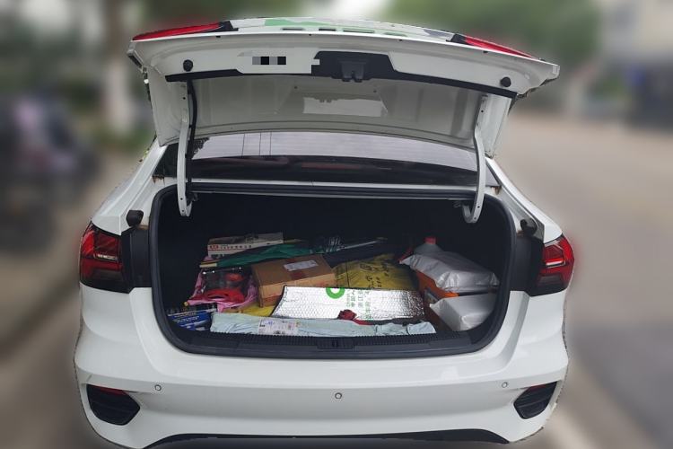 Used Roewe i5 2021 1.5L CVT Starry Edition Trunk